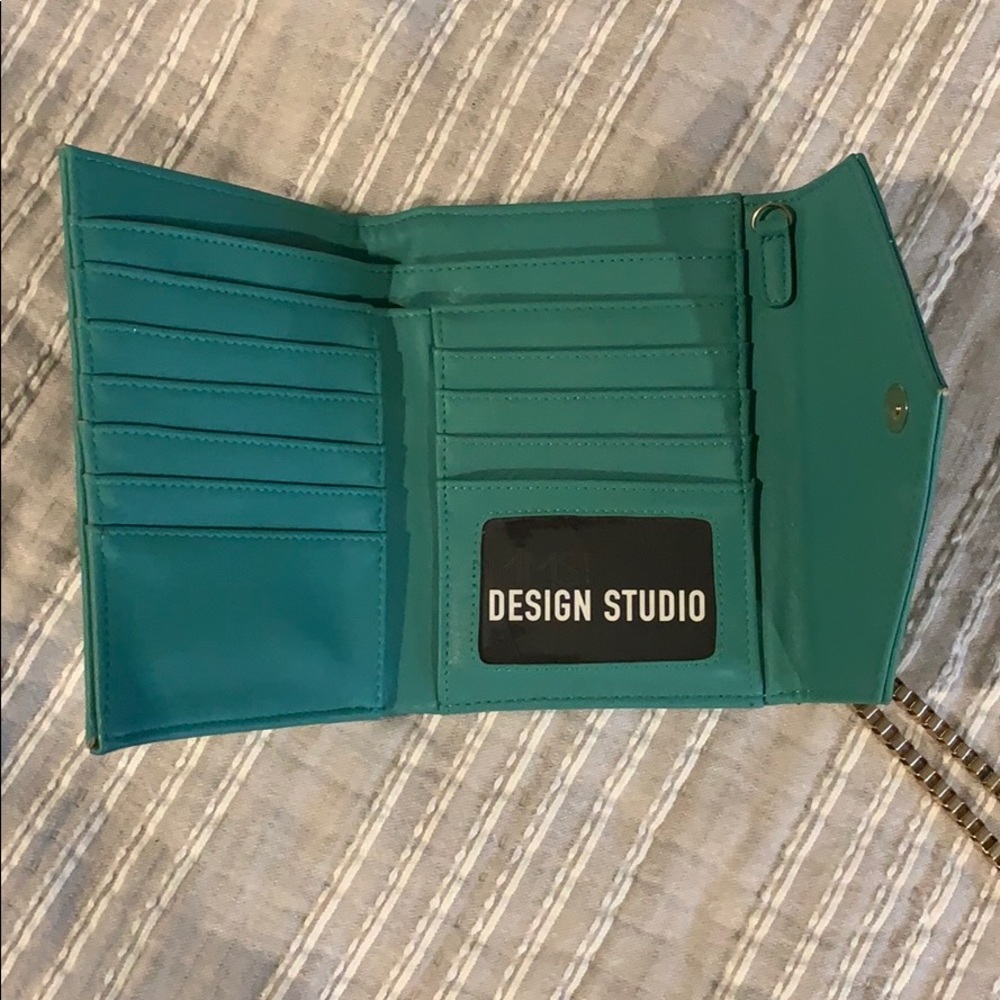 Wristlet - Picture 2 of 2